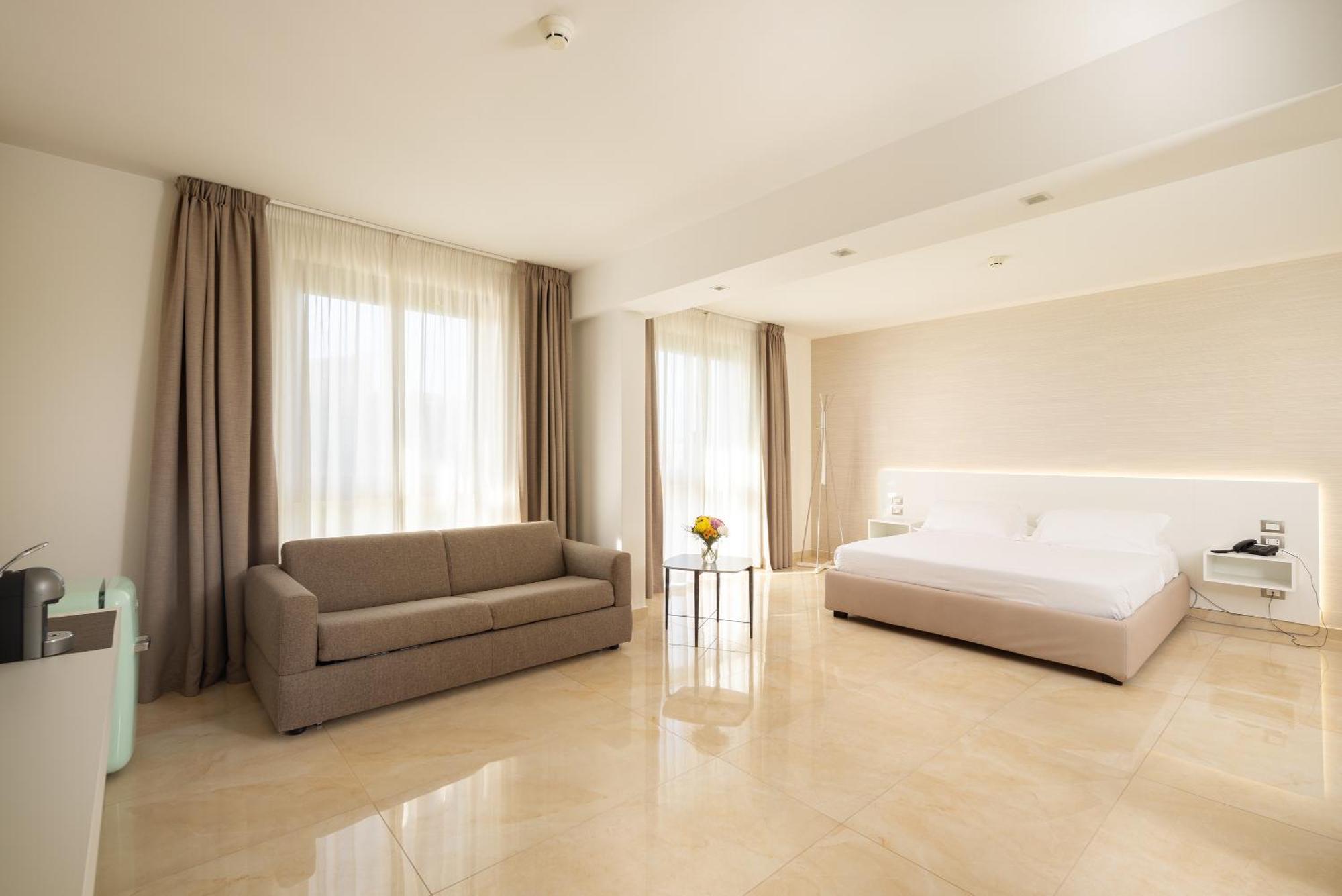 קונברסאנו D'Aragona Lifestyle Hotel מראה חיצוני תמונה