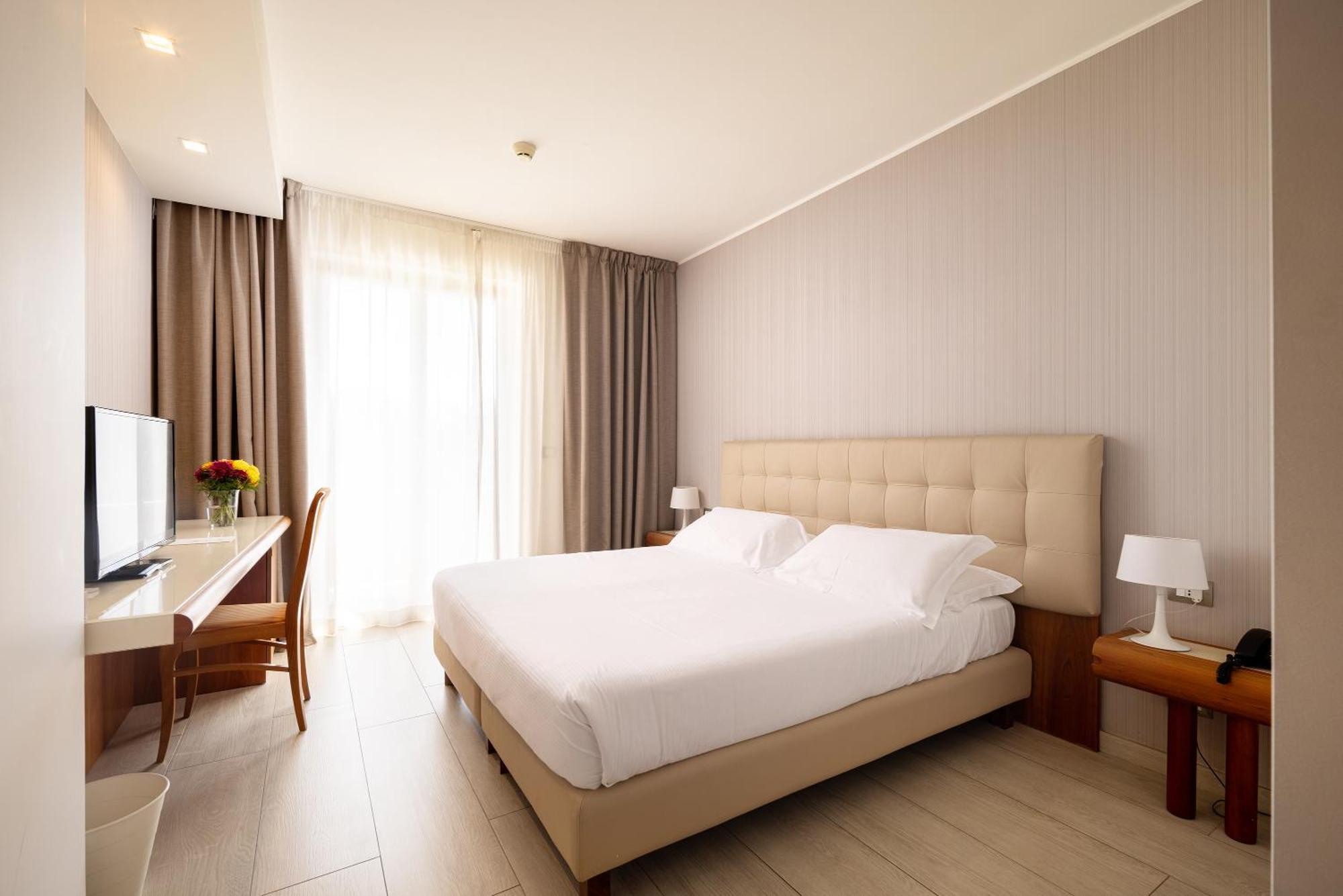 קונברסאנו D'Aragona Lifestyle Hotel מראה חיצוני תמונה