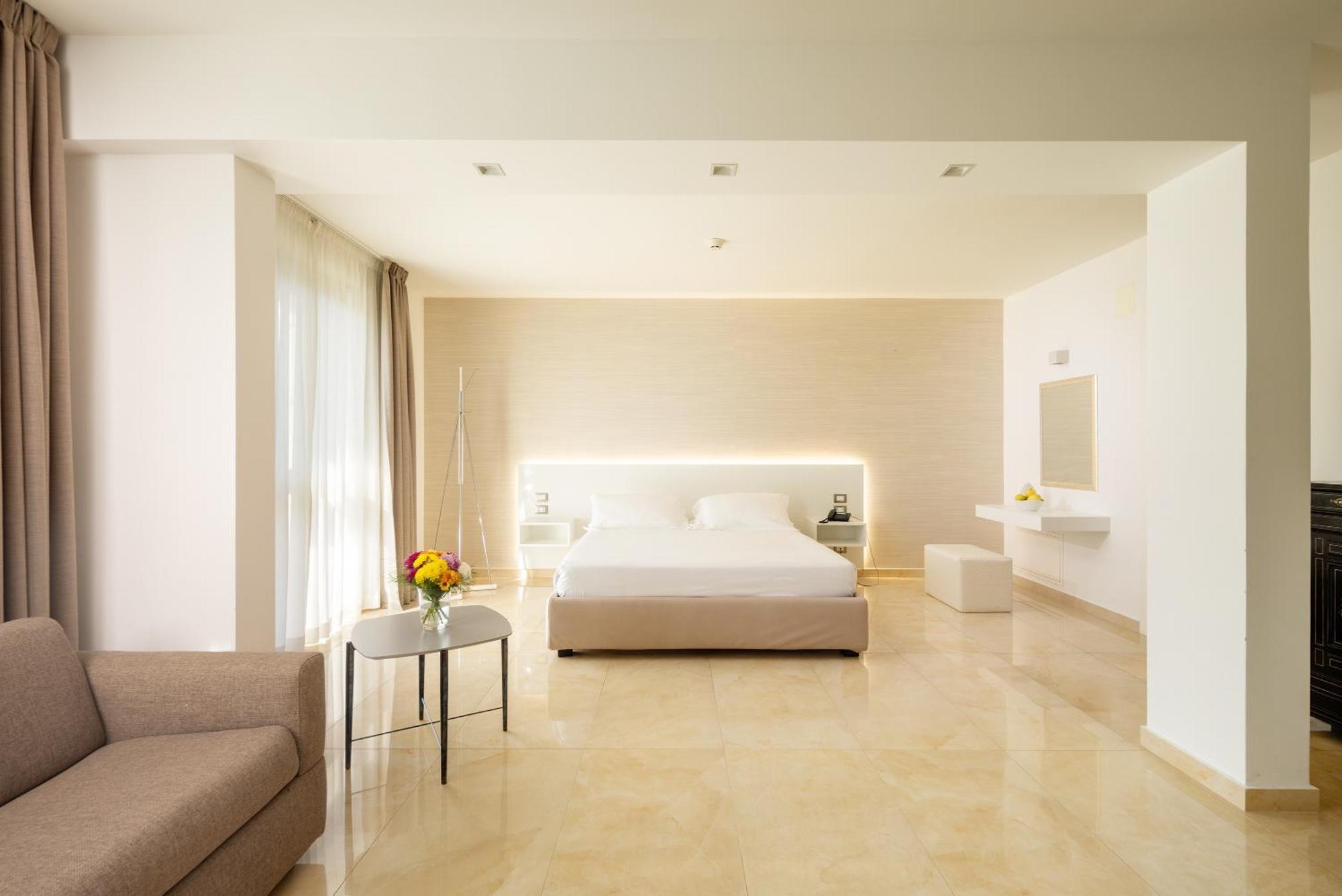 קונברסאנו D'Aragona Lifestyle Hotel מראה חיצוני תמונה