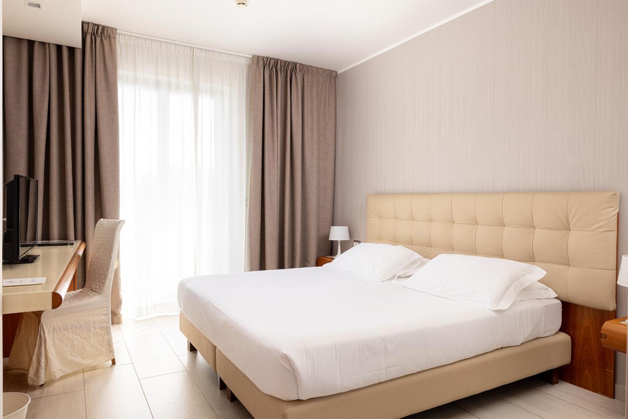 קונברסאנו D'Aragona Lifestyle Hotel מראה חיצוני תמונה